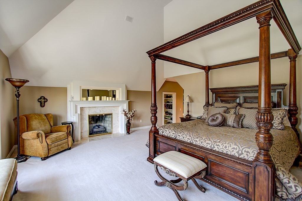 2275 Still Point Cir - Photo 2 of 26