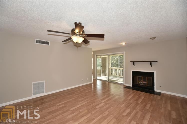 46 Springhedge Ct St - Photo 3 of 28