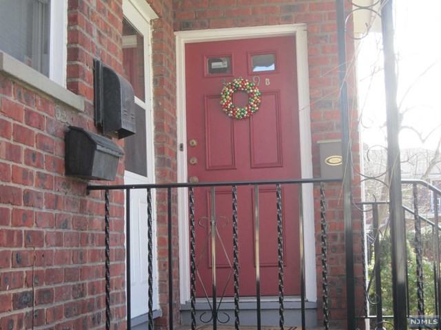 309B Grand Ave #309B - Photo 2 of 12