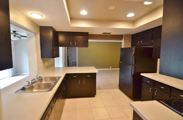 9827 Nicklaus Dr - Photo 2 of 12