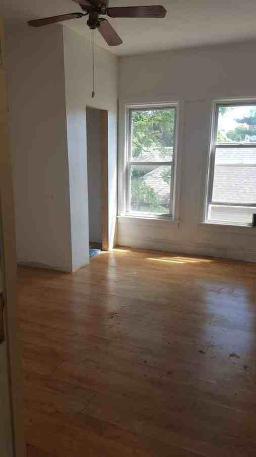 2835 West 38th Place #1 - Photo 2 of 3