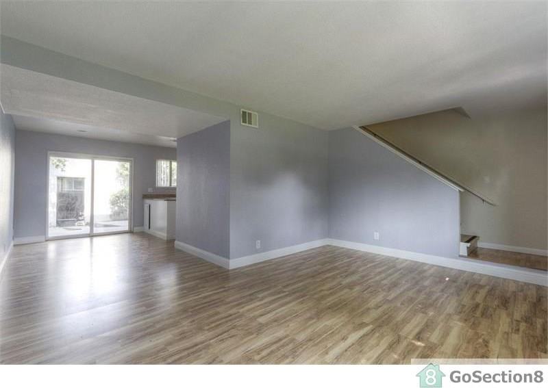 3333 Chancellor Way - Photo 2 of 12