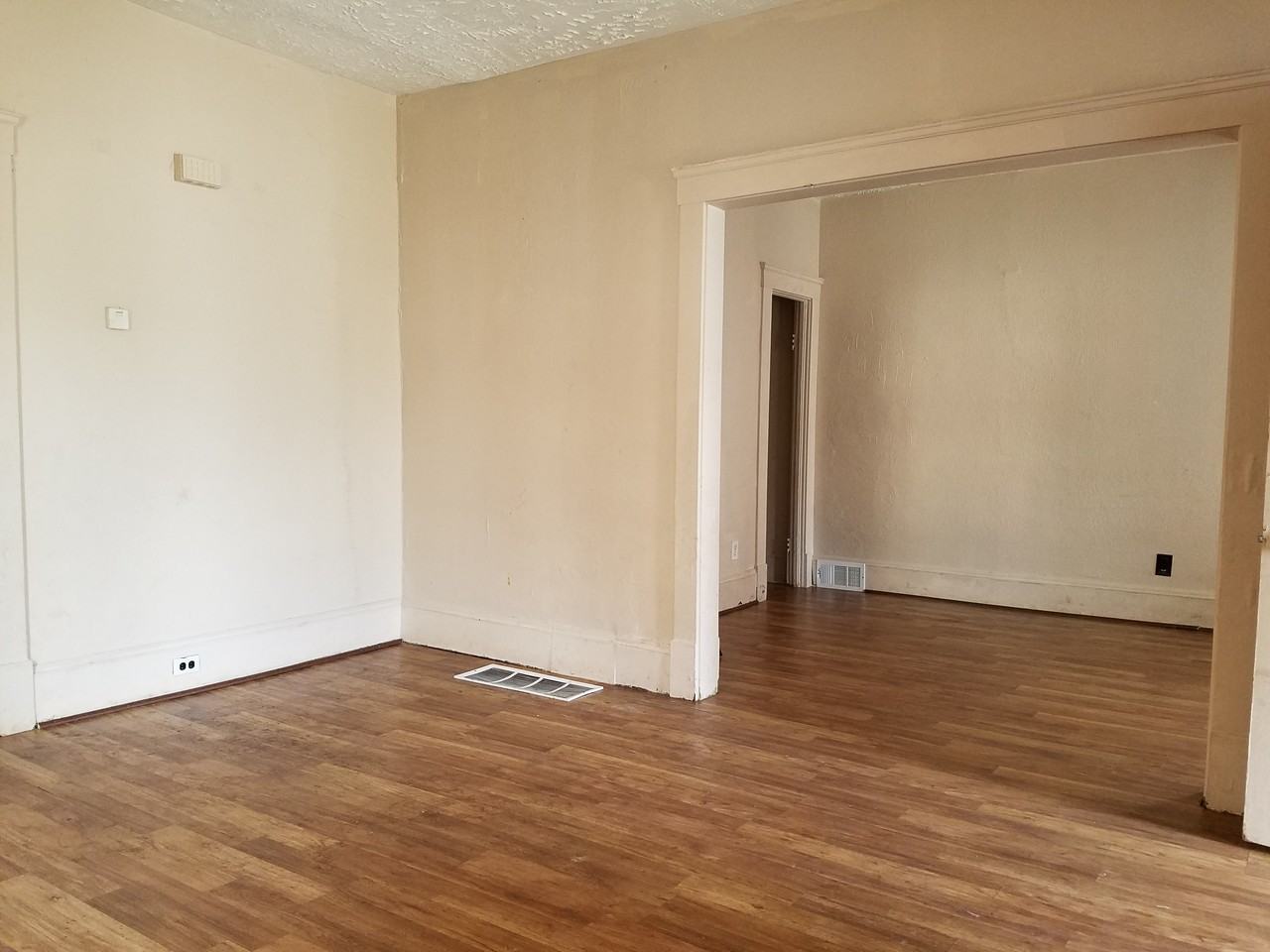 2901 E 102nd St - Photo 2 of 6