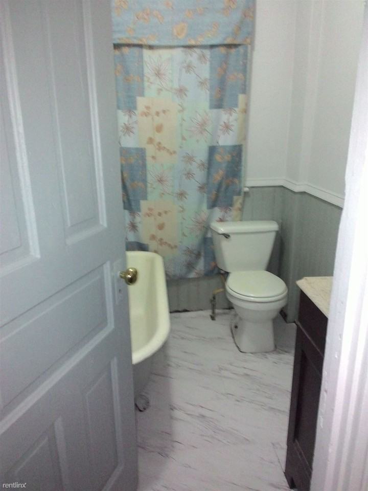 798-700 French St - Photo 2 of 5