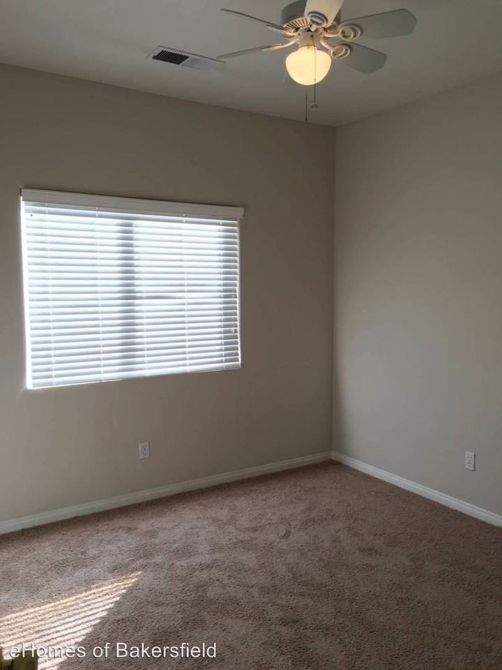 5502 Beacon Ct - Photo 3 of 9