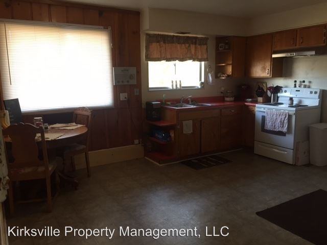 1617 S Baltimore St - Photo 2 of 9