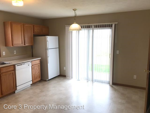 106 Crossing Dr - Photo 3 of 12