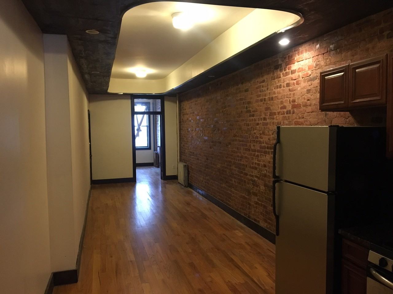 315 Stanhope Street #uk7