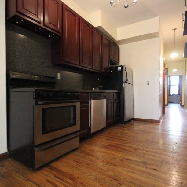 763 Saint Johns Place #gh7