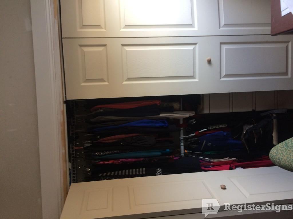 247 Ledgedale St - Photo 3 of 7