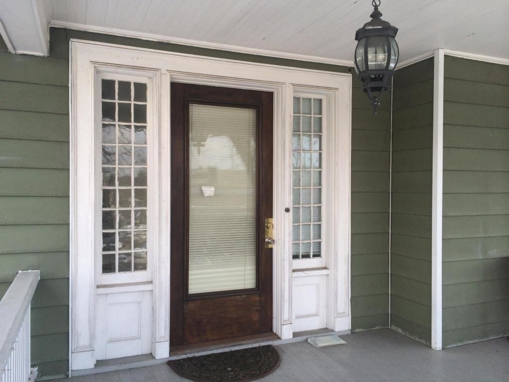 269 Milbank Ave #2 - Photo 2 of 8