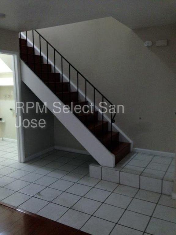 3461 Ravendale Ct - Photo 3 of 14