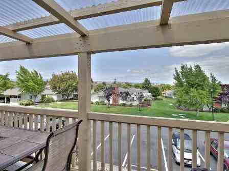 5031 Cribari Vale - Photo 2 of 5