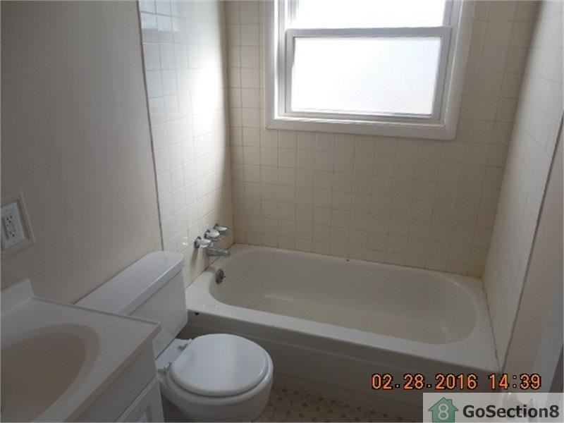 2221 33rd Ave N - Photo 2 of 9