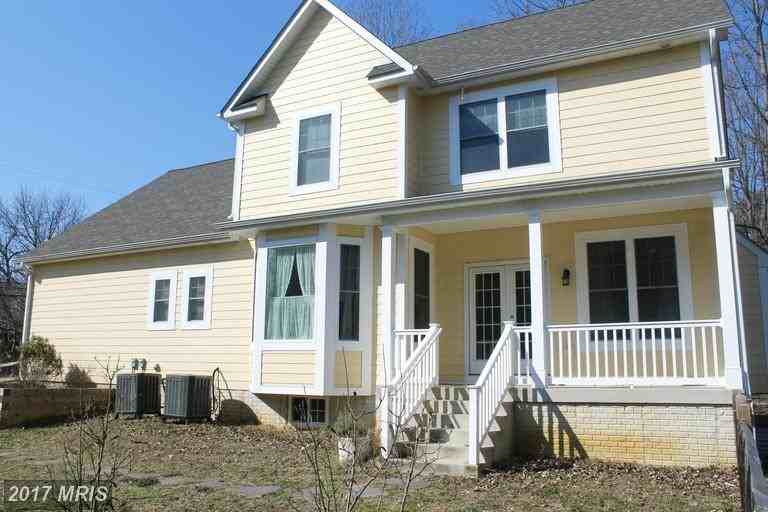 3216 Lake Ave - Photo 3 of 30