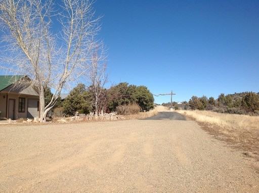 18200 Road 25 - Photo 2 of 13