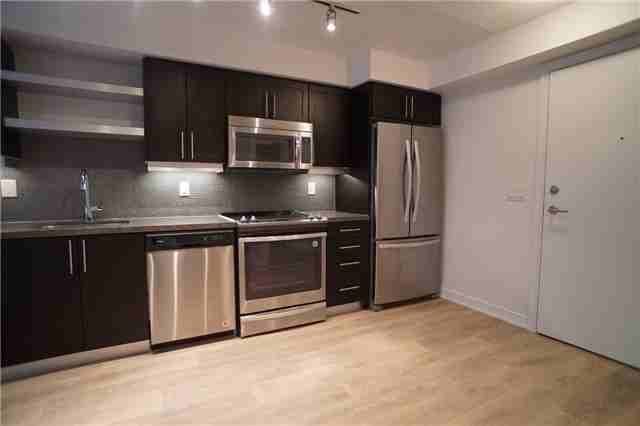 525 Adelaide Street West #628