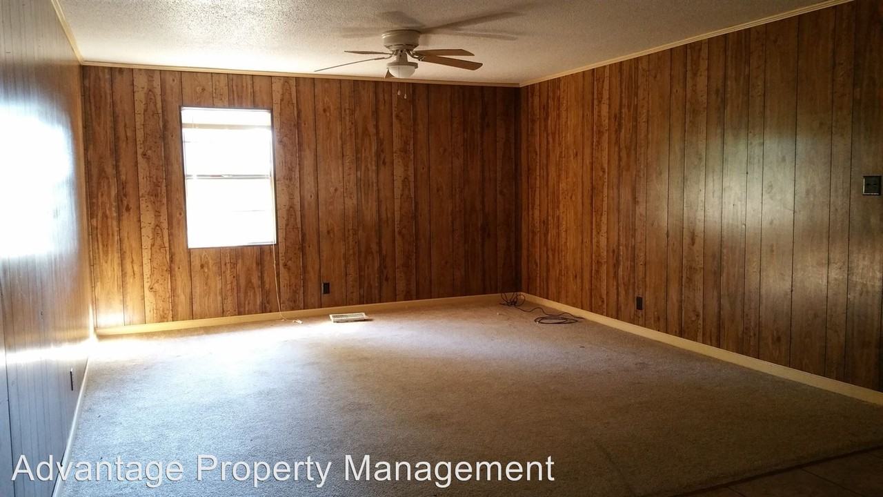 Eugenia Street - Photo 3 of 5