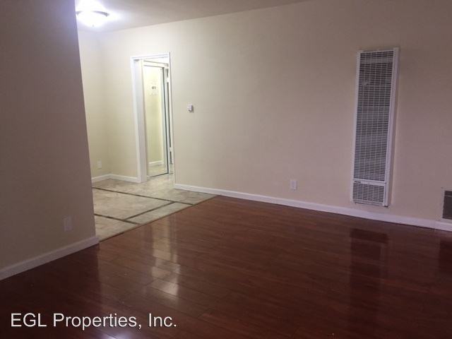 5916-5922 Carlton Way/1555 N. Bronson - Photo 2 of 5