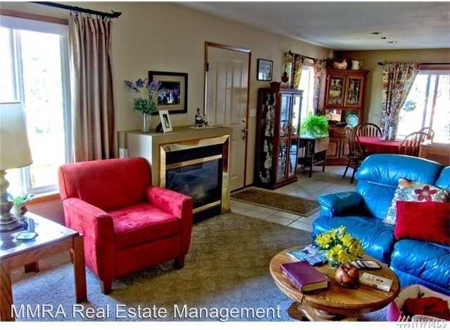 2825 Nevada St - Photo 2 of 22