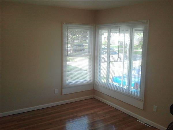 21027 Waltham Rd - Photo 3 of 7