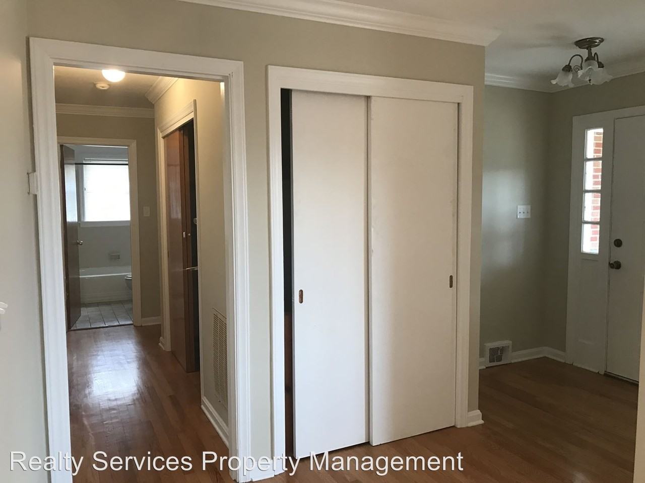 712 Mohawk Dr - Photo 3 of 12