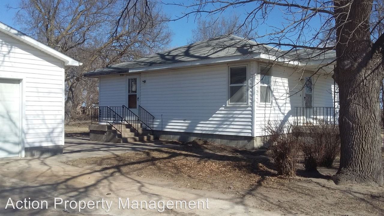 3732 E Husker Hwy - Photo 2 of 9