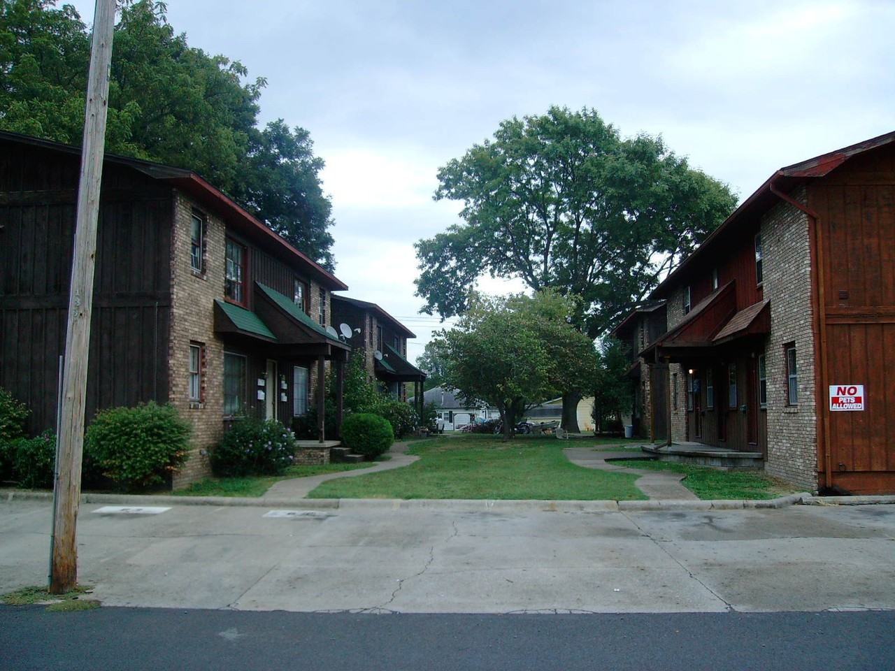 201 East Cleveland Street - Photo 3 of 26