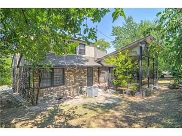 5143 Ward Pkwy - Photo 2 of 28