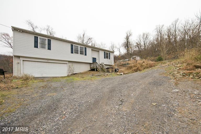 74 Devils River Rd - Photo 3 of 30