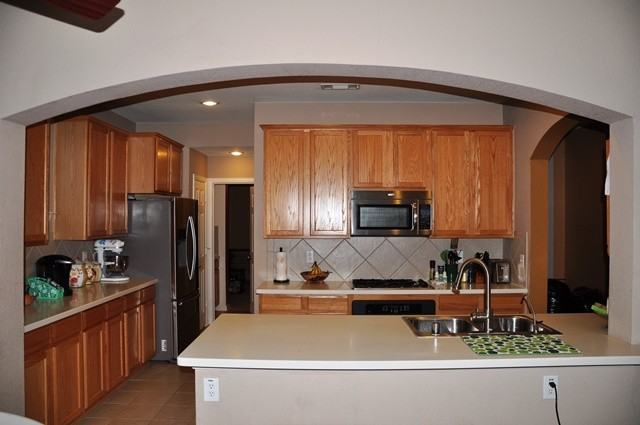 2513 Marina Dr - Photo 3 of 19