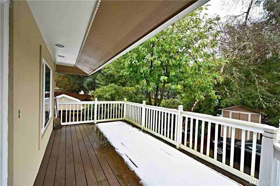 15812 Juanita Dr NE - Photo 2 of 22