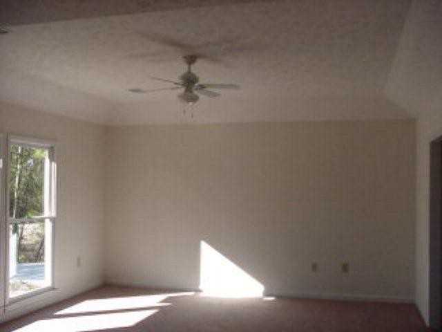 43 Longview St - Photo 3 of 13