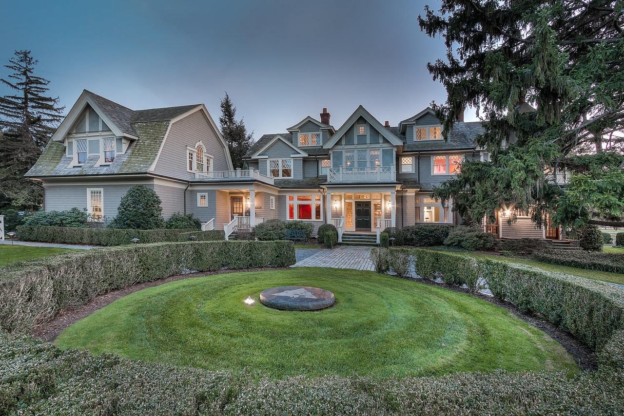 8 Carteret Pl - Photo 3 of 20