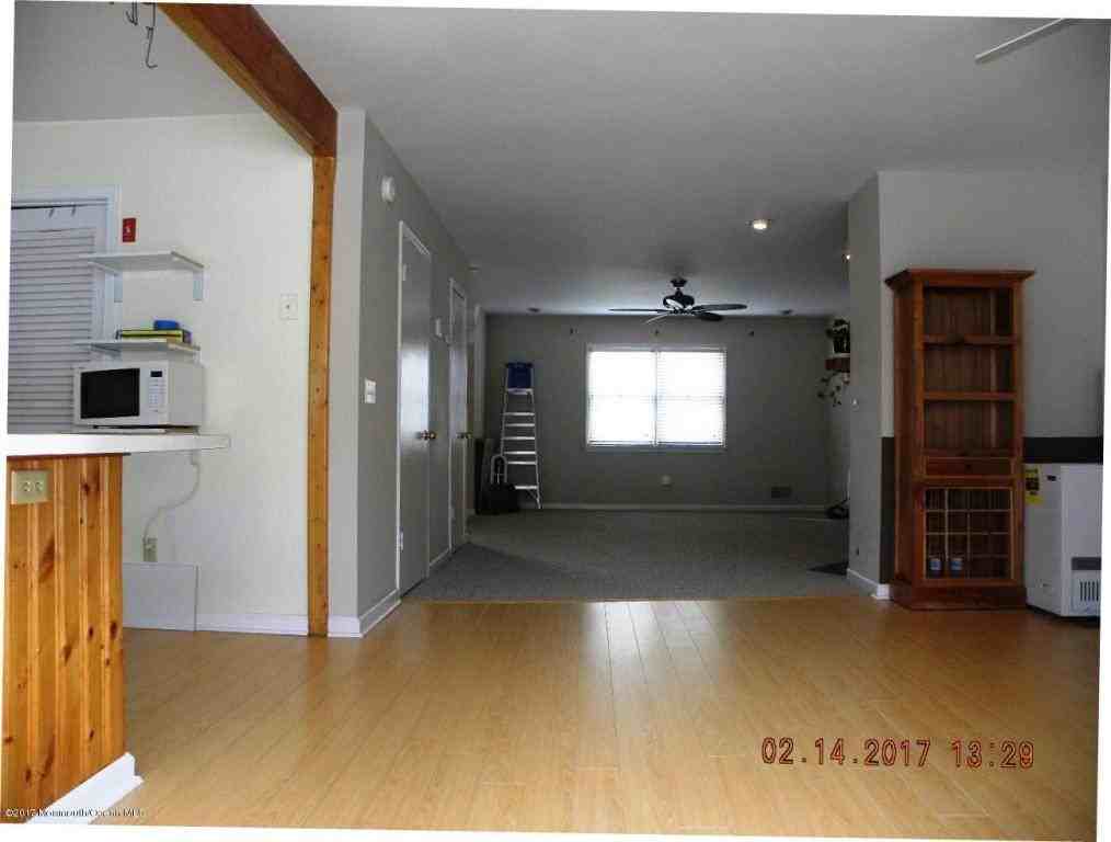 7 Ketch Ct - Photo 3 of 24