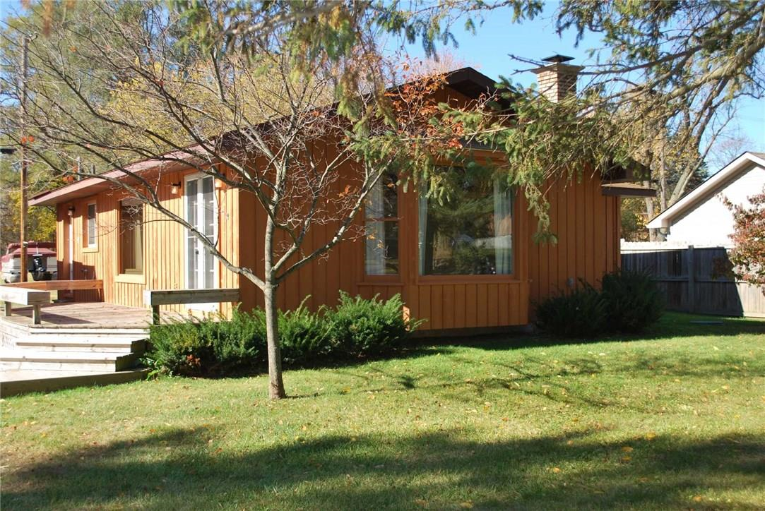 4855 Lindholm Dr - Photo 2 of 38