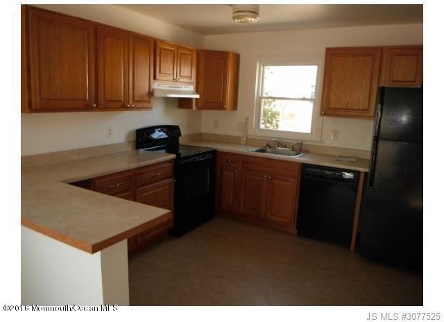 463 Morris Blvd - Photo 2 of 16