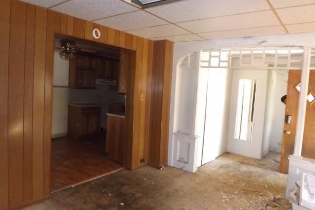 409 W Main St - Photo 2 of 8