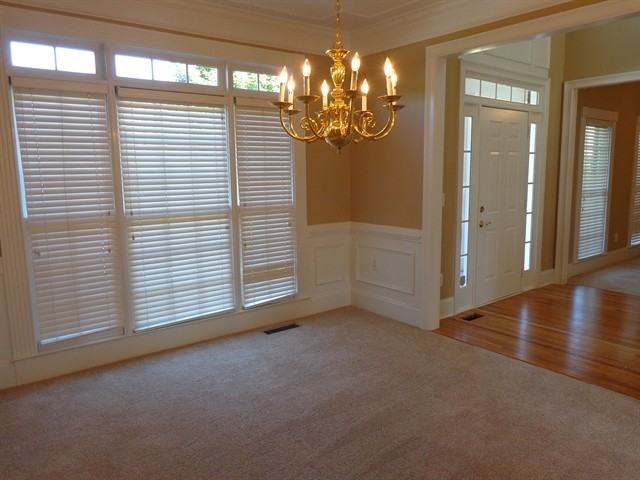 217 Crescent Moon Way - Photo 2 of 25