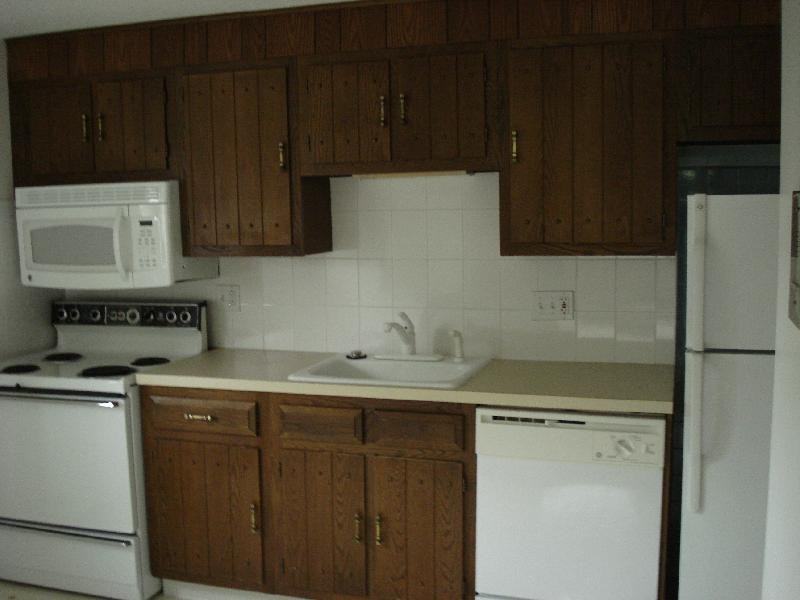 12 Main St - Photo 3 of 4