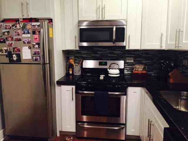 926 West George Street - Photo 2 of 11