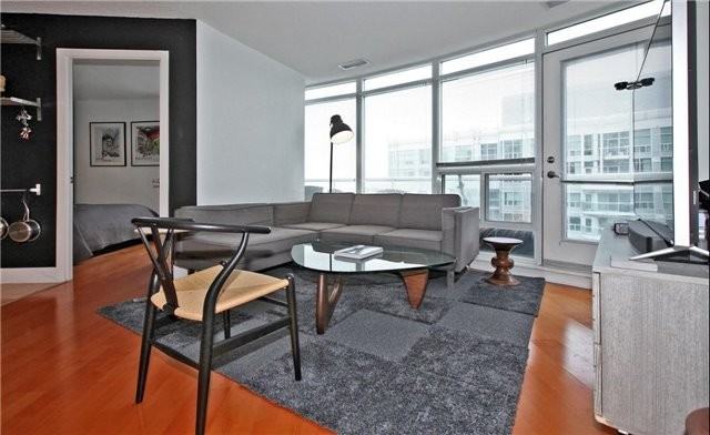 550 Queens Quay West #1009