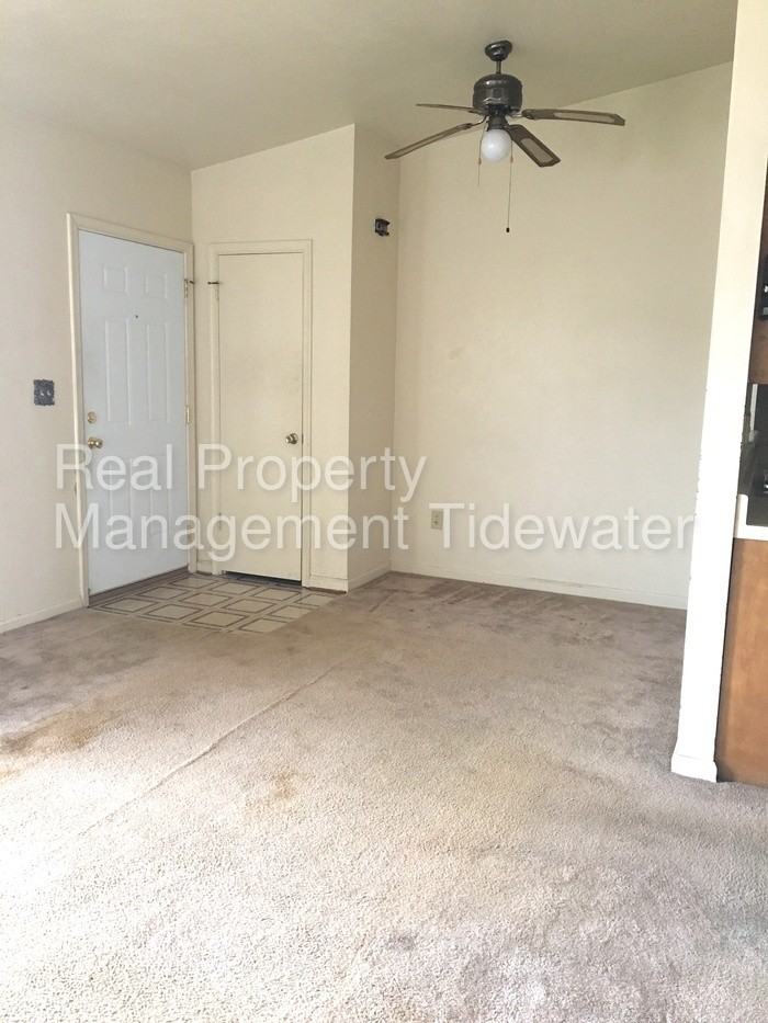 142 Greenfield Crescent - Photo 3 of 11