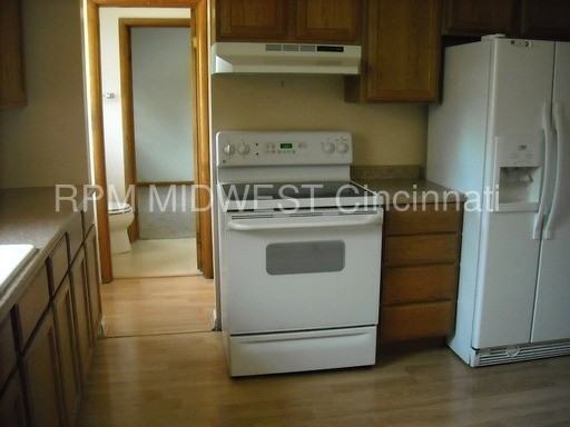 5380 Limestone Dr - Photo 2 of 7