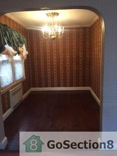 55 Bank St - Photo 3 of 13