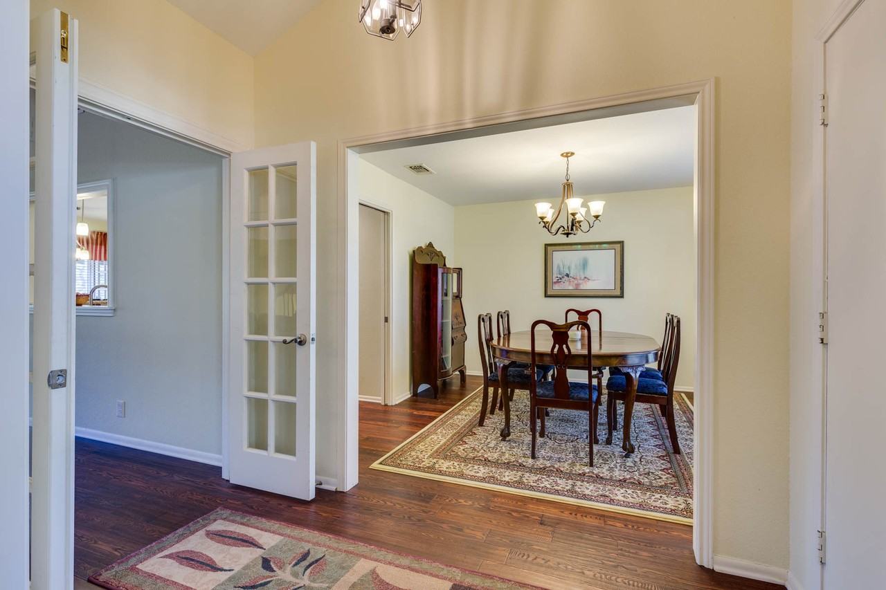 2026 Encino Alto St - Photo 3 of 25