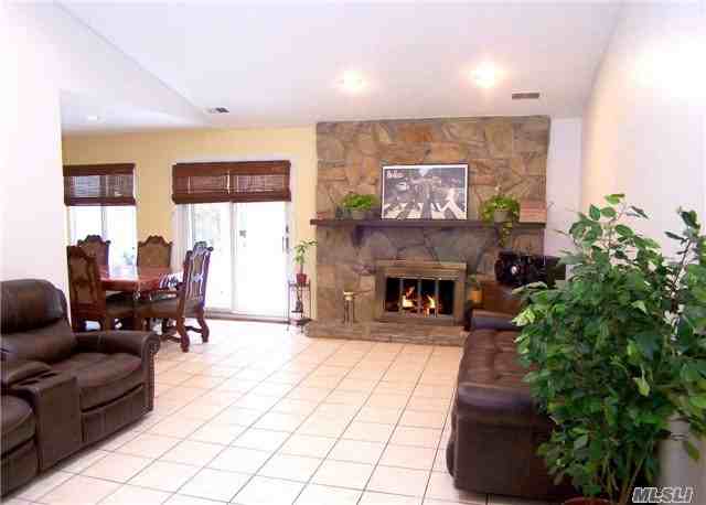 15 Shadow Grove Ln - Photo 2 of 17