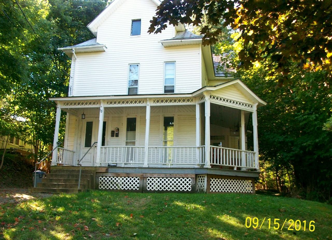 18 Terrace St - Photo 2 of 6