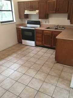 8603 Nassau Rd - Photo 2 of 26