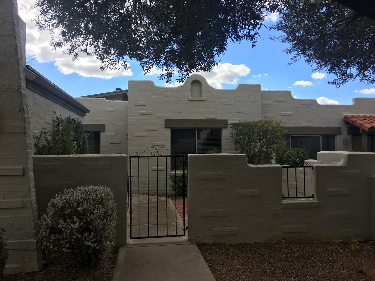 7462 E Covey Dr - Photo 2 of 20